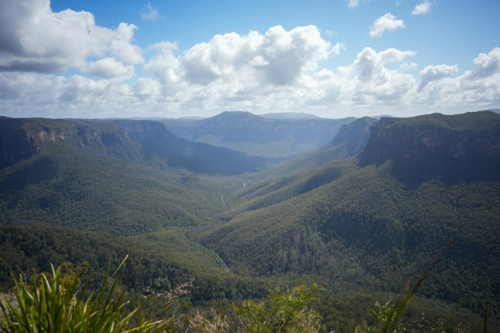 Breathtaking landscape of Blue Mountains in New South Wales, capturing nature's beauty.